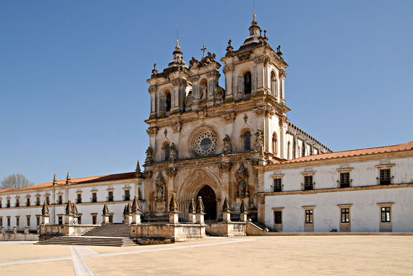 Le monastère Alcobaca situé à Alcobaca