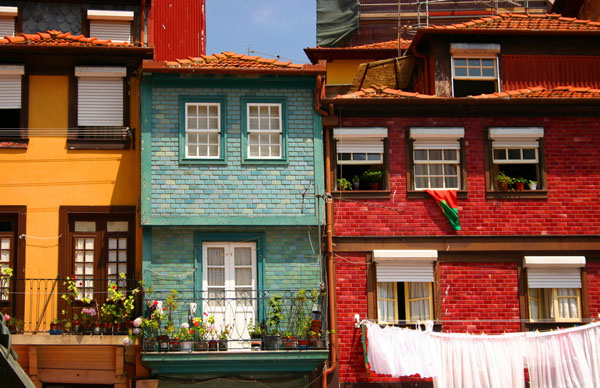 Portugal : Maisons colorées à Porto